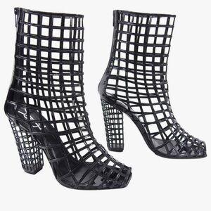 ISO YSL 2009 Cage Booties 40